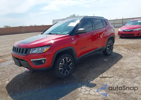 2021 Jeep Compass Trailhawk 4X4 from USA, damaged, VIN 3C4NJDDB2MT579104